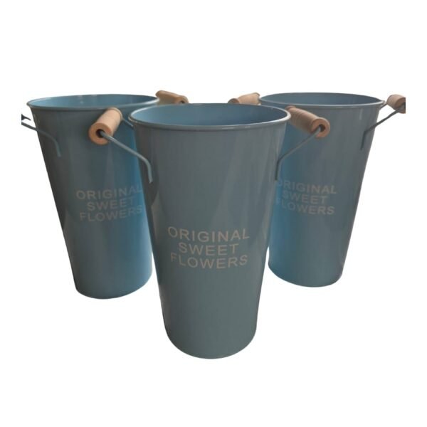 Set de 3 Macetas Metálicas Tipo Jarrón Azul Pastel con Asa