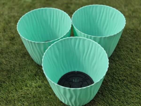 WhatsApp Image 2025-11-05 at 18.12.08 Set 3 Maceta Autorregante Turquesa | Diseño de Ondas | Polipropileno Duradero