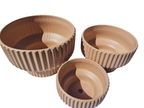 WhatsApp Image 2025-11-11 at 18.52.49 (1) Pack 3 Maceteros Grandes Estriados Modernos