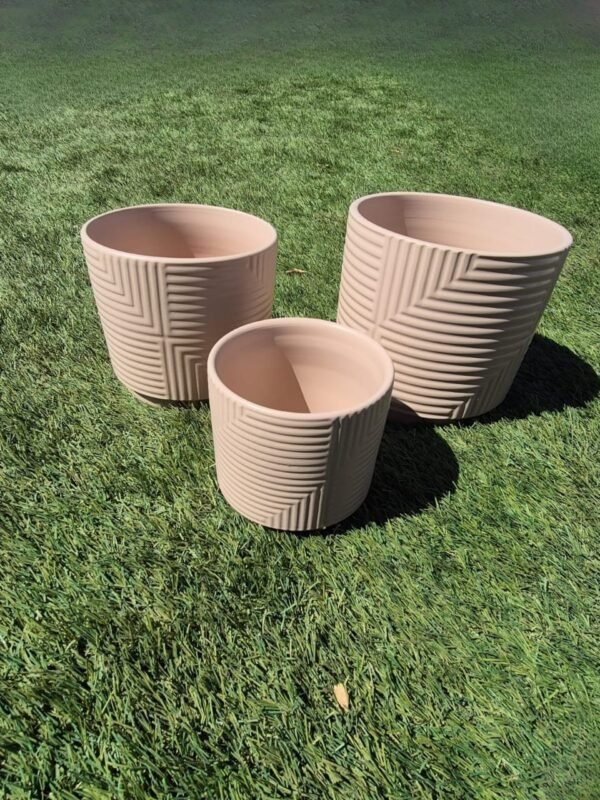 Set 3 Maceteros de Cerámica Estriada Diseño Moderno